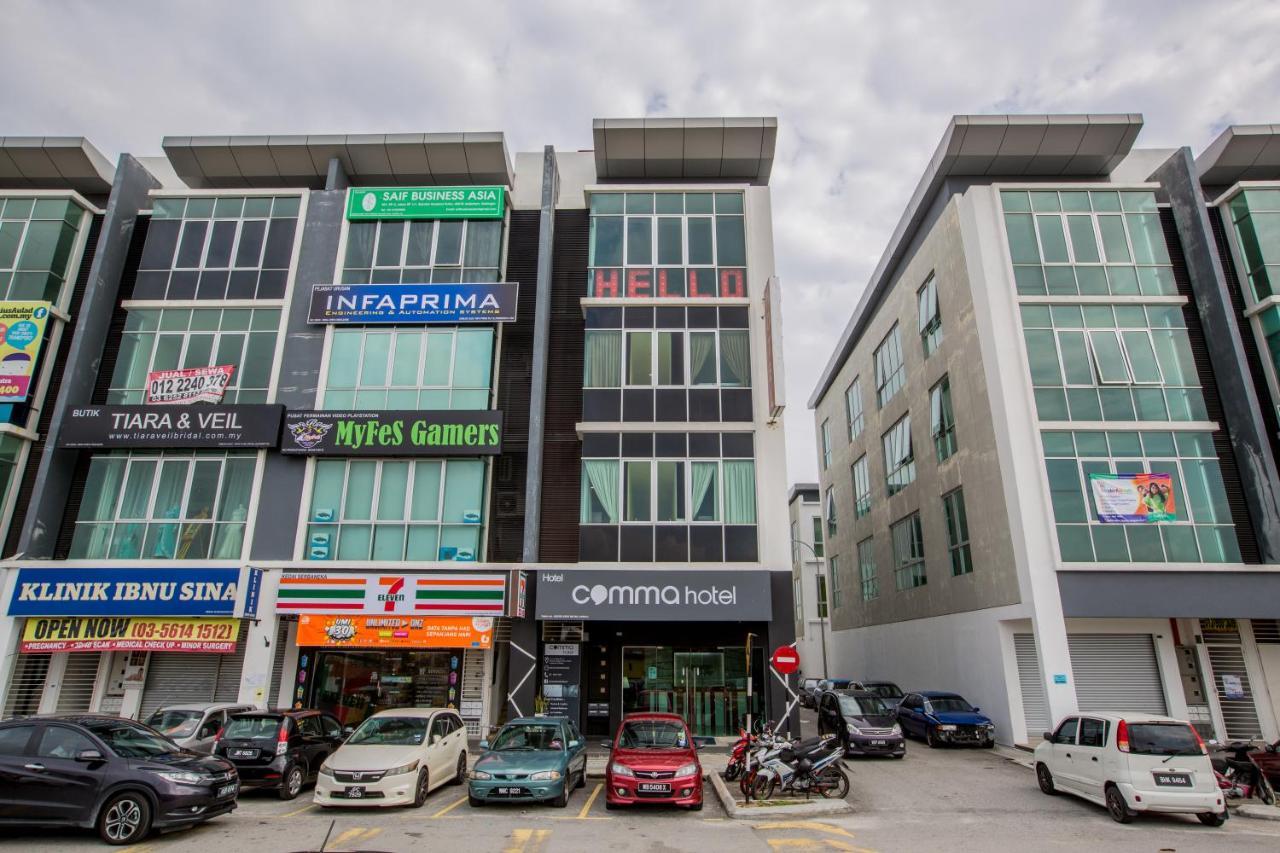 Comma Hotel Bandar Saujana Putra Екстериор снимка